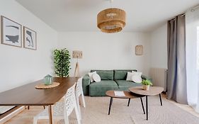 Elegance, Charme Et Confort